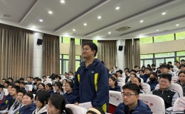 逐梦星河七十载，航天科普点亮蔡甸少年航天梦