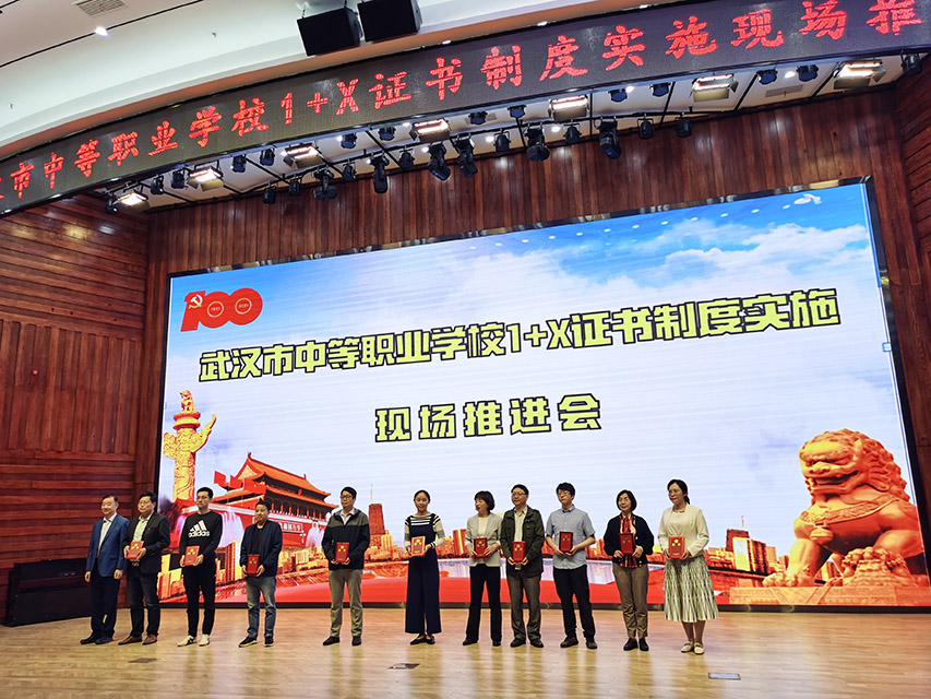 200938n1gttmgt5ckqjjku.jpg