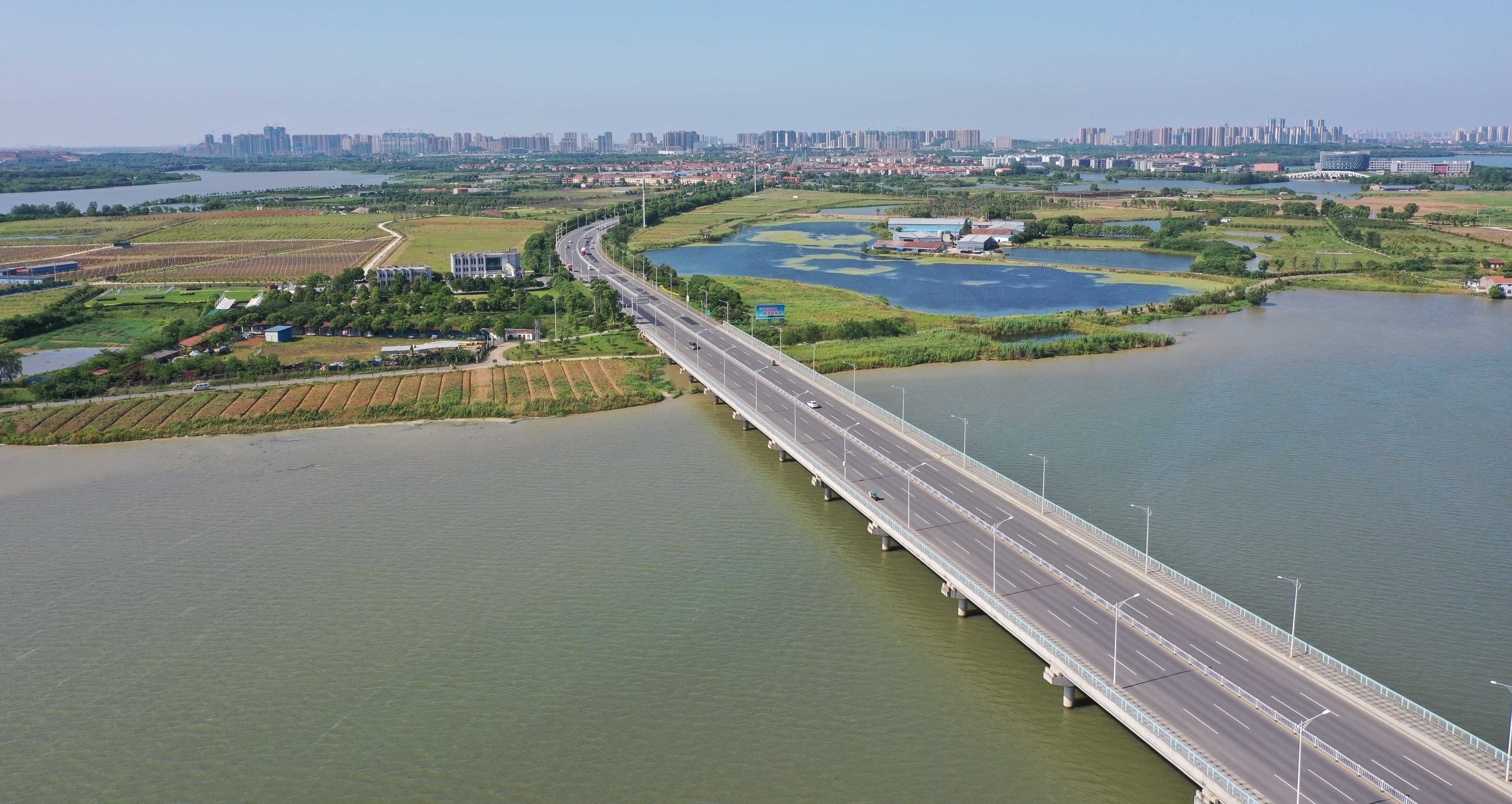 高湖大桥.jpg
