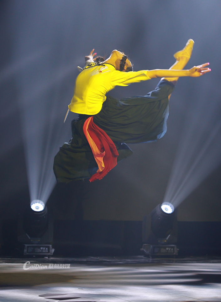 224808xzdfbz0316xfl23x.jpg