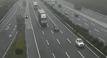 182053jfzafeaojxdp3v7a.gif