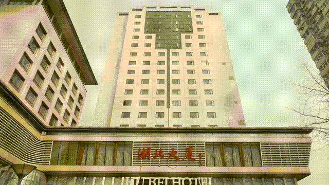 122149xxvz7qjcckyf1nfv.gif