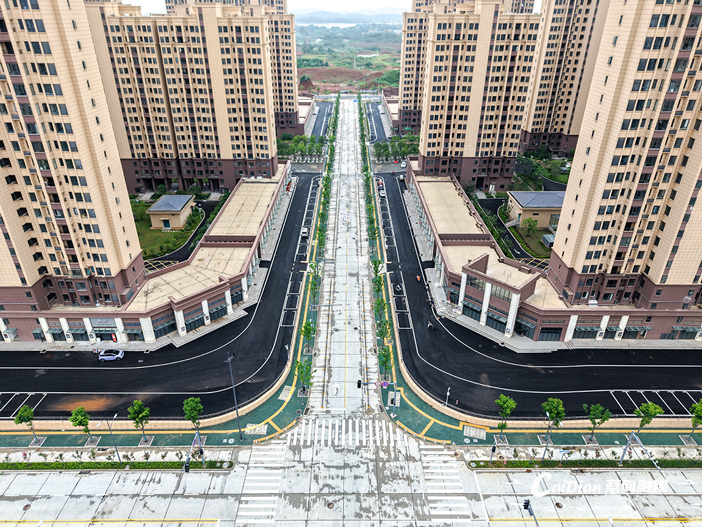 175318m2ccclcycn2cchfc.jpg
