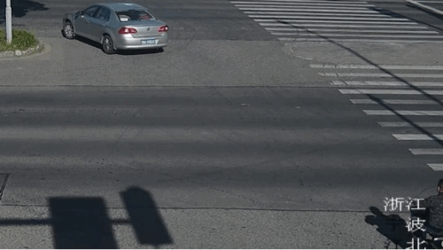 114614kqu77q7o7jo77707.gif