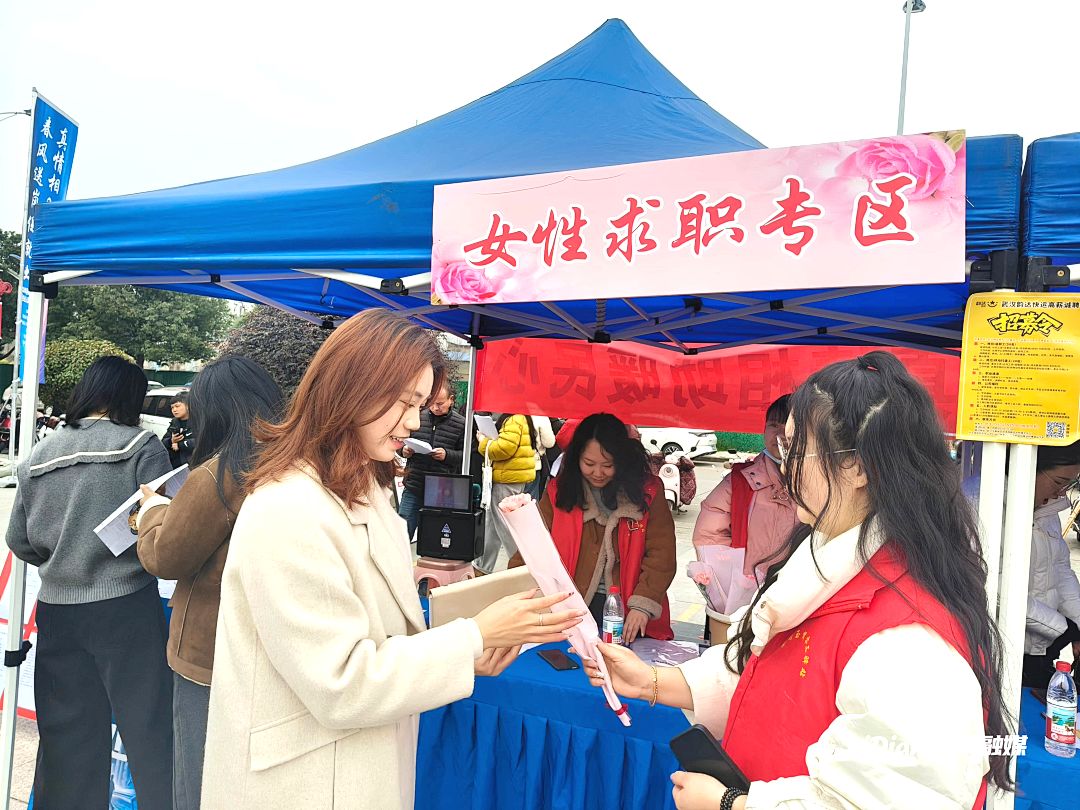 185008ws81nyb31s1bs4bs.jpg