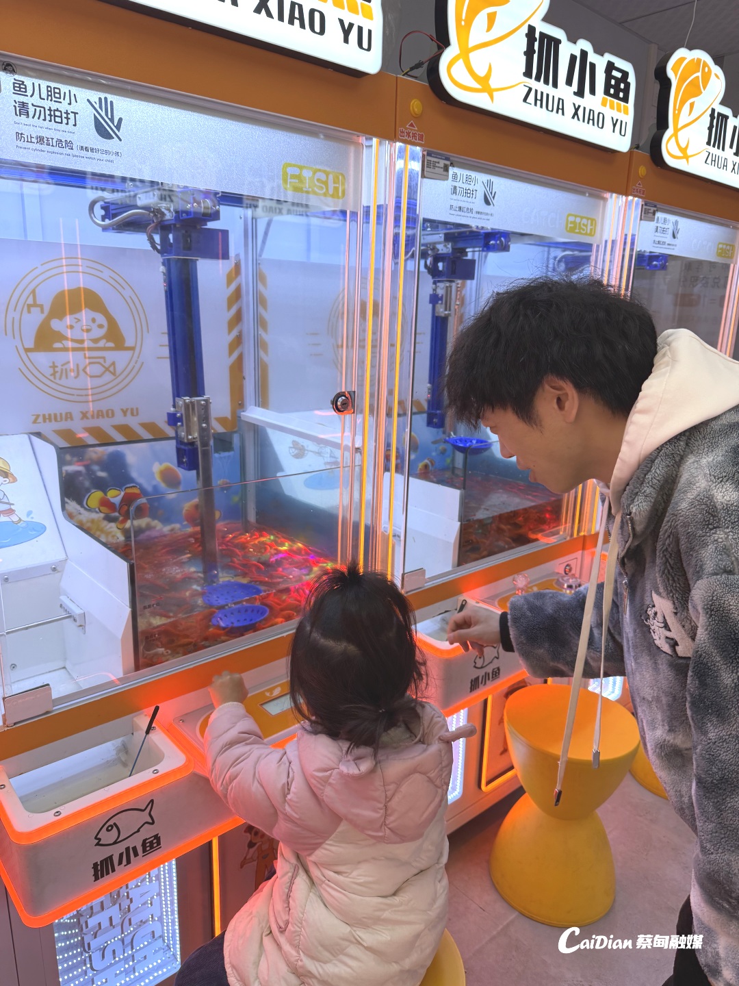 115215uaundb0225w0fn2i.jpg